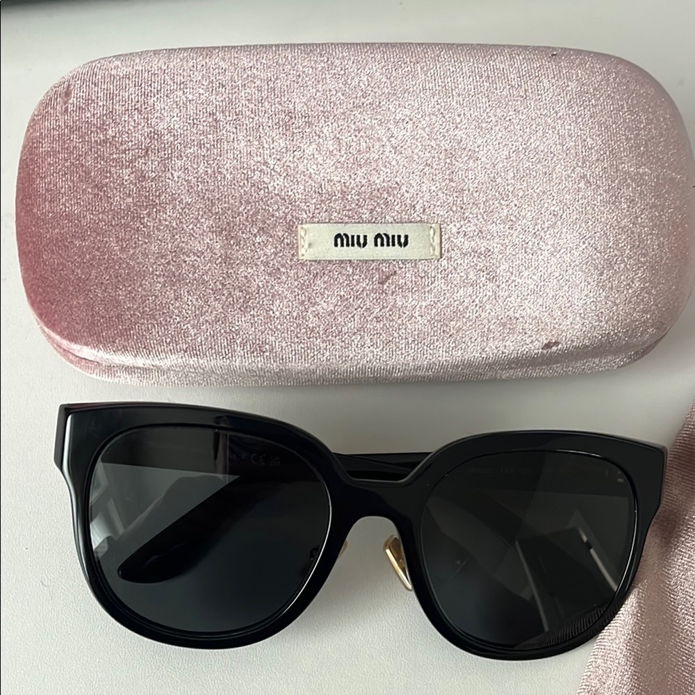 Miu Miu Black Sunglasses with Pink velvety case